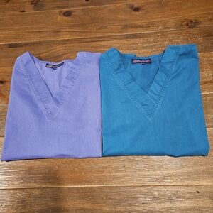 Greentown Women's Set Of 2 Short Sleeved Scrub Tops In Teal & Purple, Small